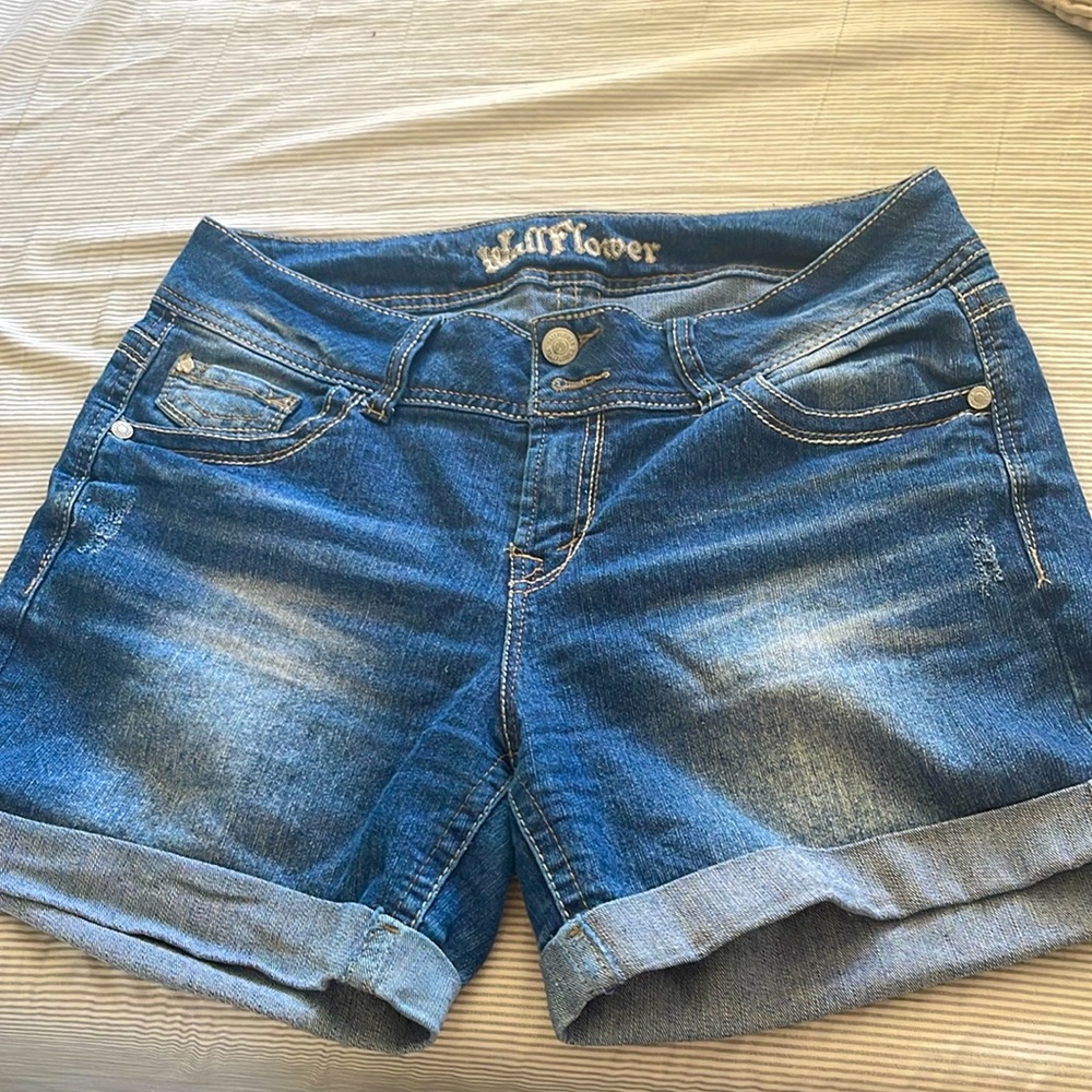 Wallflower Jean shorts